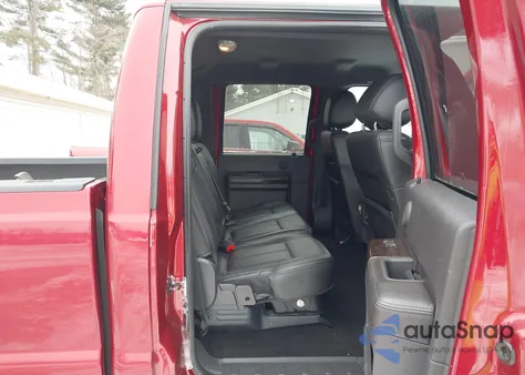 2015 Ford F-250 Lariat z USA, uszkodzony, nr VIN 1FT7W2BT0FEB37984